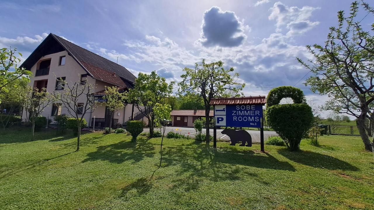 Hotel Family Puskaric Slunj Exterior foto